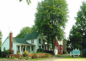 Patchwork Quilt Country Inn
