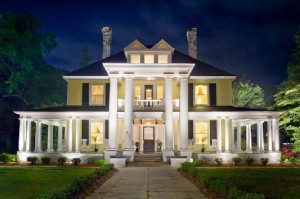 columns-b-b-inn