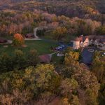 Goldmoor_Inn_Fall_Aerial_2_Web_1600_800_87auto_s_c1